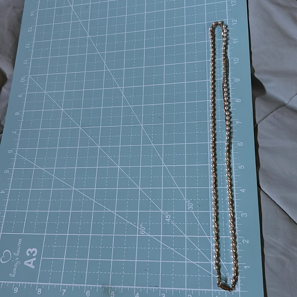 Napier vintage Pearl and Gold Necklace - Picture 3 of 3